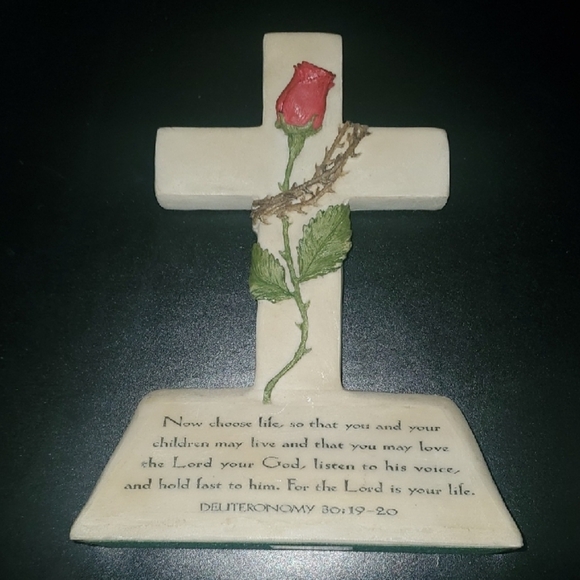 Decorative Cross with Red Rose Accent Deuteronomy Bible Quote 30:19-20 - Picture 2 of 11